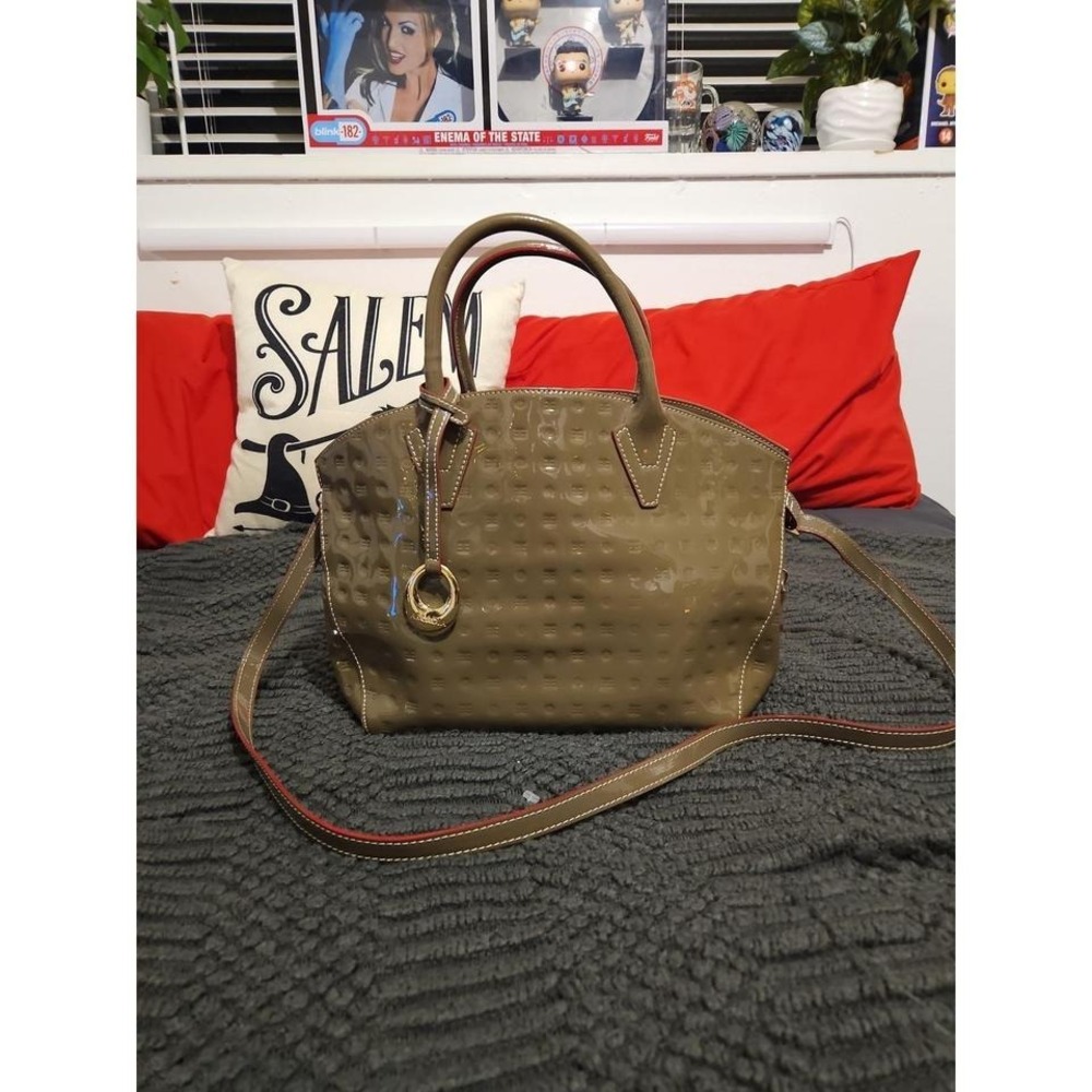 Arcadia Patent Leather Shoulder Bag - Made in Italy‎